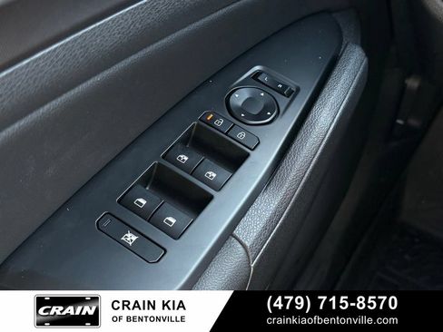 Certified 2026 Kia Sportage EX w/ EX Panoramic Sunroof Package AWD/4WD image 10