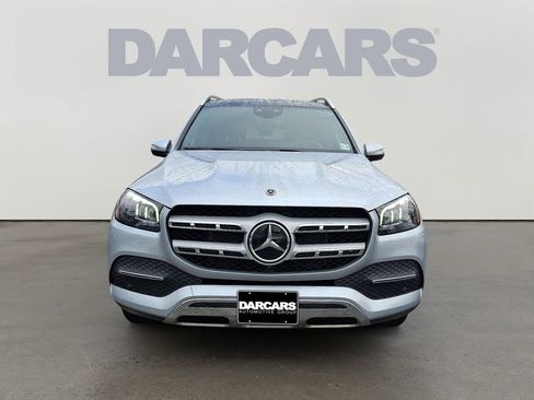 Used 2022 Mercedes-Benz GLS 450 4MATIC image 2