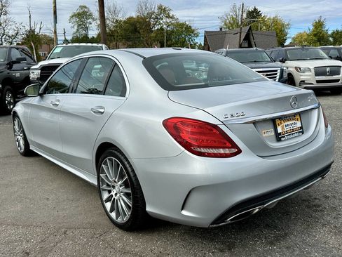 Used 2015 Mercedes-Benz C 300 Sedan image 5
