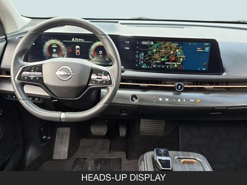 Used 2024 Nissan Ariya AWD image 13