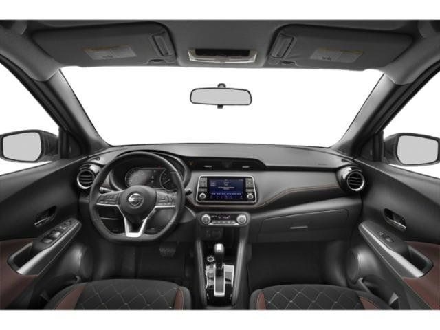 Used 2019 Nissan Kicks SR w/ SR Premium Package FWD image 11