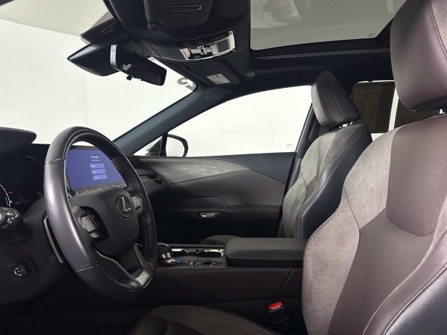 Used 2023 Lexus RX 350 FWD w/ Accessory Package (Z1) image 20