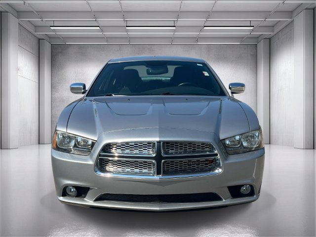 Used 2013 Dodge Charger SXT RWD image 8