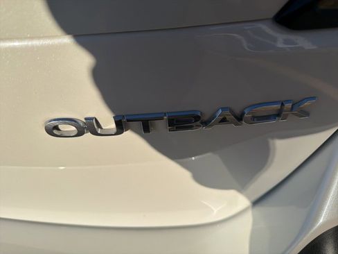 Used 2024 Subaru Outback Limited image 46