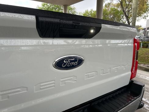 Used 2025 Ford F350 XL w/ 360-Degree Camera Package image 21