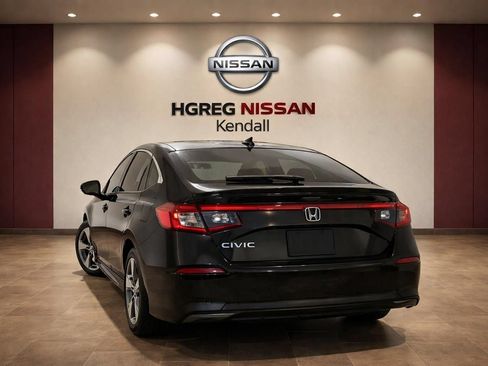 Used 2022 Honda Civic EX-L image 6