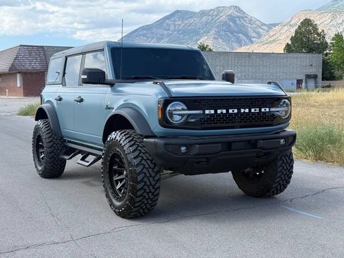 Used 2022 Ford Bronco Wildtrak AWD/4WD image 1