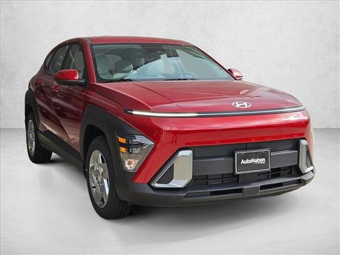 New 2026 Hyundai Kona SE image 7