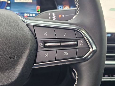 New 2026 Chevrolet Equinox EV LT image 32