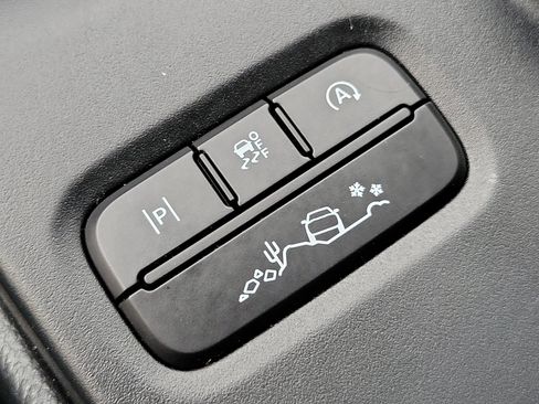 Used 2025 Ford Ranger Raptor AWD/4WD image 30