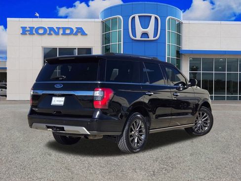 Used 2021 Ford Expedition Limited image 3