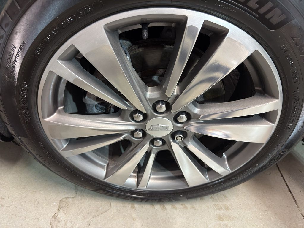 Used 2021 Cadillac XT6 Premium Luxury AWD/4WD image 33