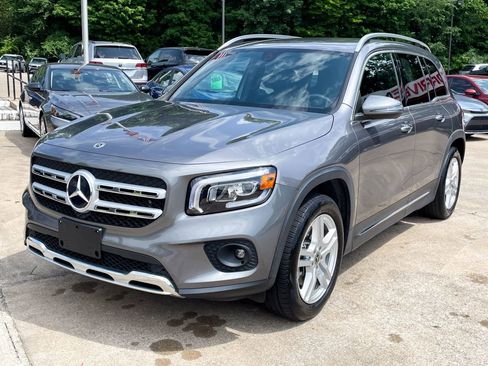 Used 2021 Mercedes-Benz GLB 250 w/ Premium Package image 1