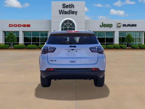 New 2026 Jeep Compass Latitude AWD/4WD image 6