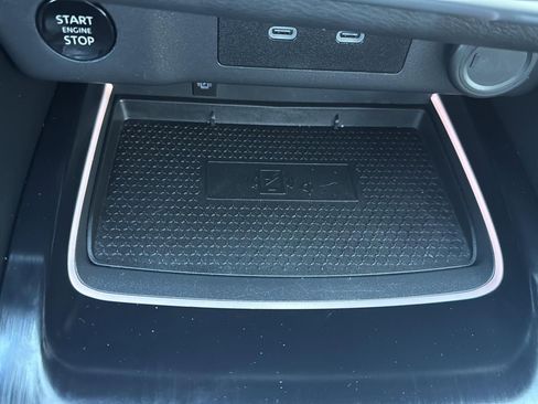 Used 2024 Nissan Rogue Platinum image 24