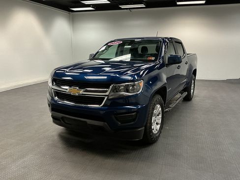 Used 2020 Chevrolet Colorado LT AWD/4WD image 1