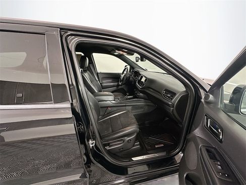 Used 2021 Dodge Durango GT image 28