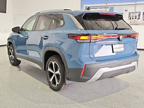 New 2026 Volkswagen Tiguan SE image 4