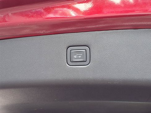 Certified 2019 Chevrolet Blazer LT FWD image 7