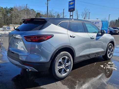 New 2026 Chevrolet Blazer LT image 4