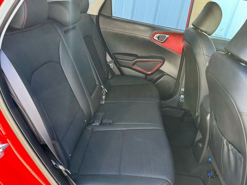 Used 2021 Kia Soul Turbo image 16