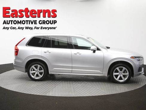 Used 2022 Volvo XC90 T5 Momentum AWD/4WD image 47