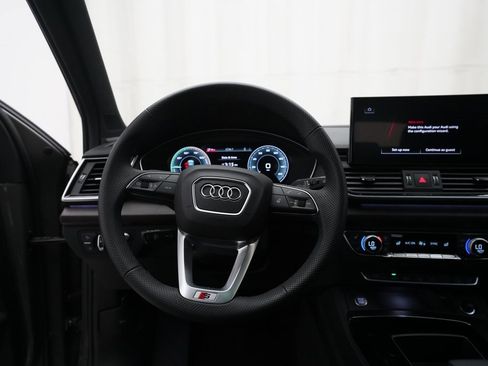 Used 2024 Audi Q5 e Prestige image 4