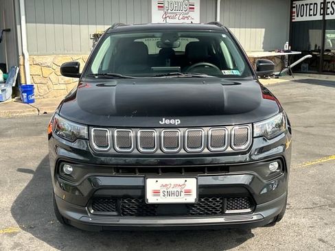 Used 2022 Jeep Compass Latitude w/ Convenience Group image 9