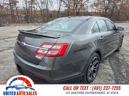Used 2015 Ford Taurus SHO w/ Equipment Group 401A image 5