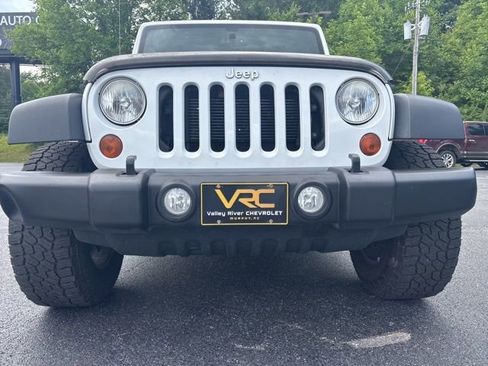 Used 2013 Jeep Wrangler Unlimited Sport AWD/4WD image 11