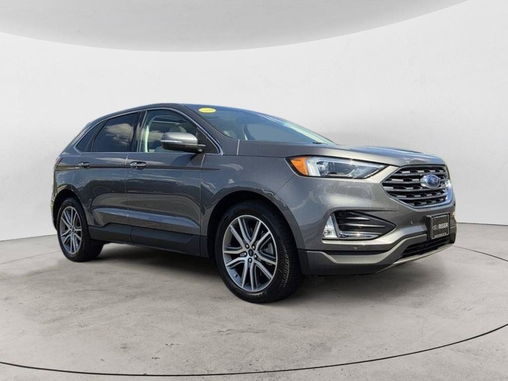 Certified 2022 Ford Edge Titanium AWD/4WD image 1