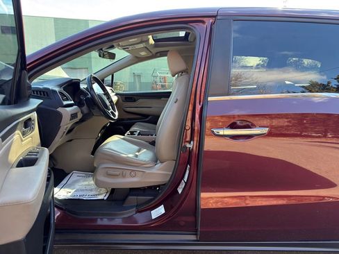 Used 2019 Honda Odyssey EX-L image 8