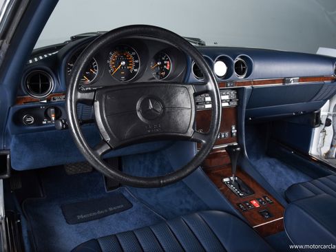 Used 1989 Mercedes-Benz 560 SL image 31