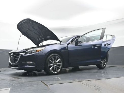 Used 2018 MAZDA MAZDA3 Touring image 45