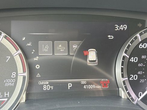 Used 2024 Toyota Highlander XSE image 16