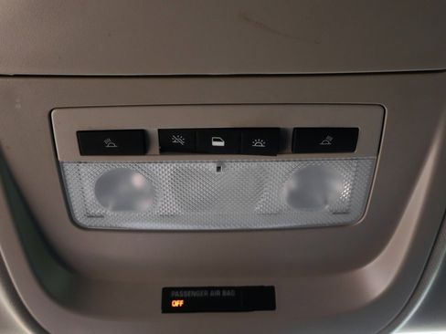 Used 2021 Chevrolet Colorado ZR2 w/ ZR2 Dusk Special Edition image 24