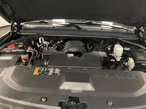 Used 2019 Chevrolet Tahoe LT AWD/4WD image 17