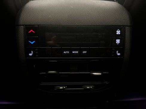 Used 2023 Jeep Grand Cherokee L Overland AWD/4WD image 21
