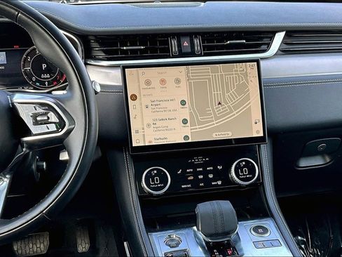 Used 2025 Jaguar F-PACE R-Dynamic S image 8