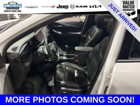 Used 2021 Buick Encore GX Essence w/ Experience Buick Package image 5