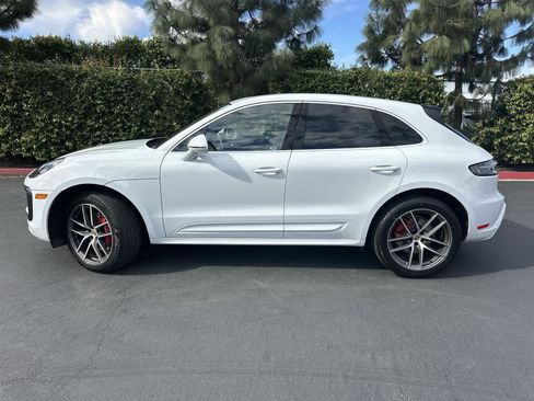Used 2023 Porsche Macan S image 3