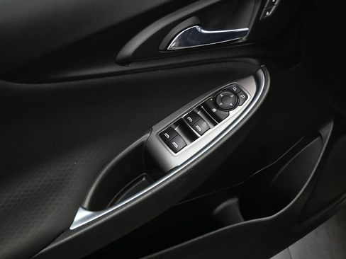 Used 2022 Chevrolet Malibu LT image 10