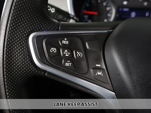 Used 2023 Chevrolet Equinox LS w/ LS Convenience Package FWD image 3