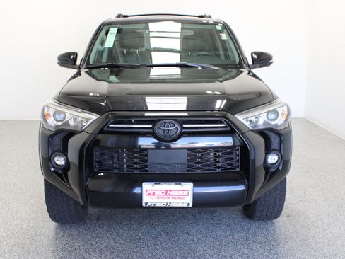 Used 2023 Toyota 4Runner SR5 Premium w/ Moonroof Package AWD/4WD image 3