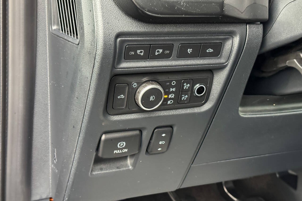Used 2021 Ford F150 XLT w/ Equipment Group 302A High AWD/4WD image 39