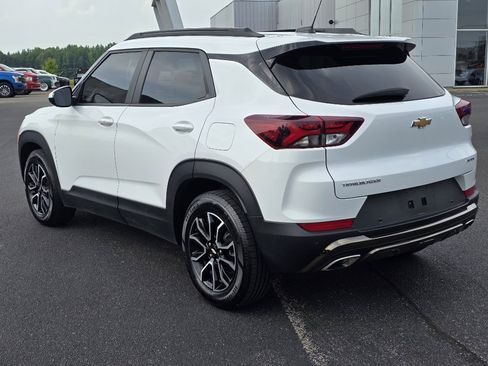 Used 2021 Chevrolet TrailBlazer ACTIV w/ Convenience Package image 5