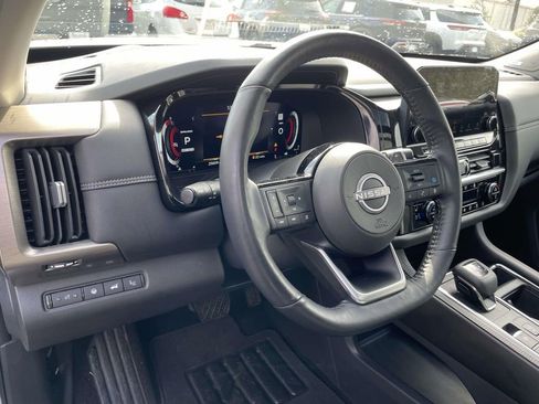 Used 2024 Nissan Pathfinder Platinum w/ Cargo Package image 19