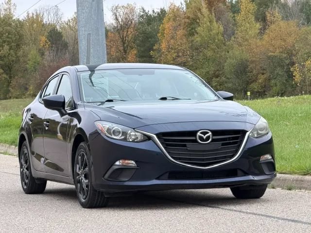 Used 2016 MAZDA MAZDA3 i Sport FWD image 3