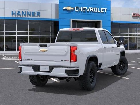 New 2026 Chevrolet Silverado 2500 ZR2 AWD/4WD image 4
