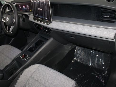 New 2026 Volkswagen Tiguan S image 29